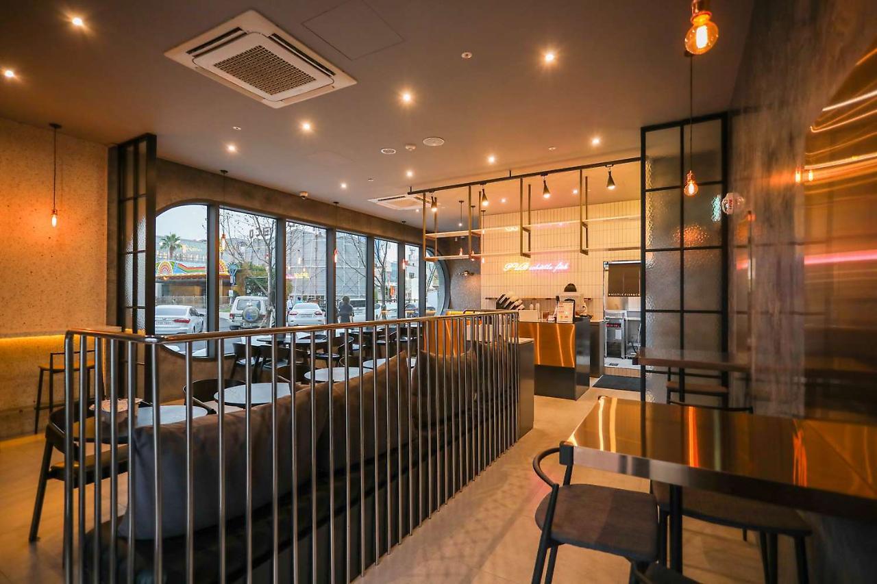 Hotel Whistlelark Чечжу Екстер'єр фото